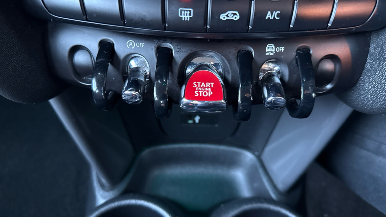 MINI Hatchback 1.5 Cooper Classic II 5dr Petrol Hatchback